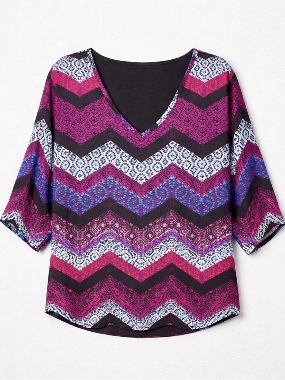 Renee c. | V-Neck 3/4 Sleeve Multi Color Chevron Top